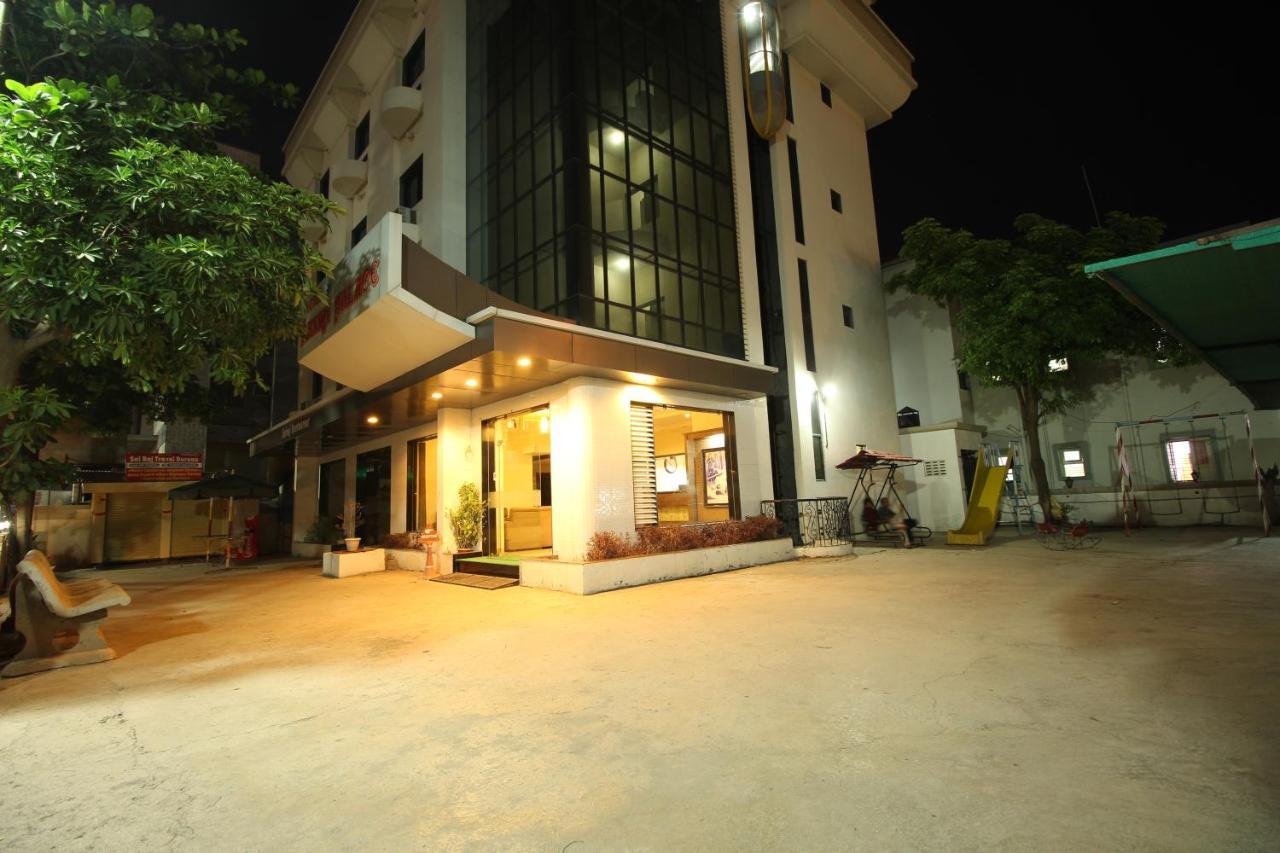 Hotel Laxmibai Palace Shirdi Exterior foto